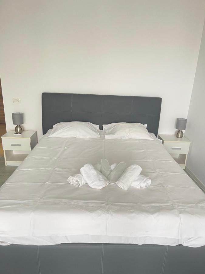 Miramar Studio Appartement Năvodari Buitenkant foto